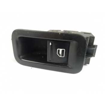 MANDO ELEVALUNAS DELANTERO DERECHO 7L6959855B 