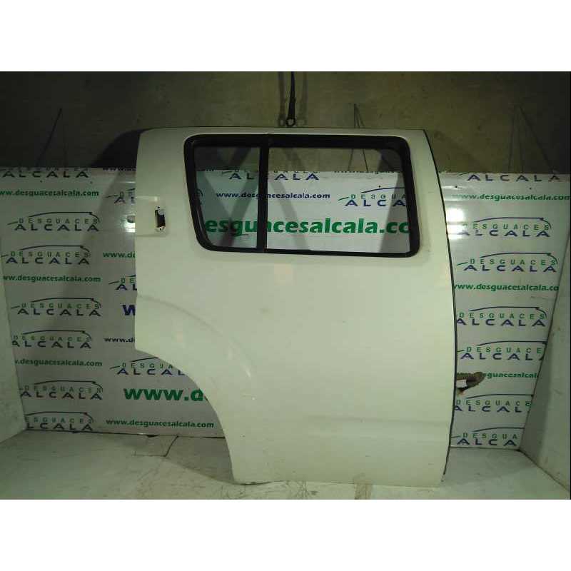 PUERTA TRASERA DERECHA 82100EB330 