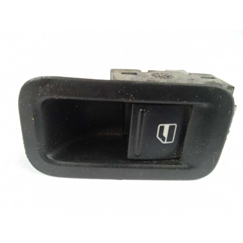 MANDO ELEVALUNAS TRASERO DERECHO 7L6959855B 