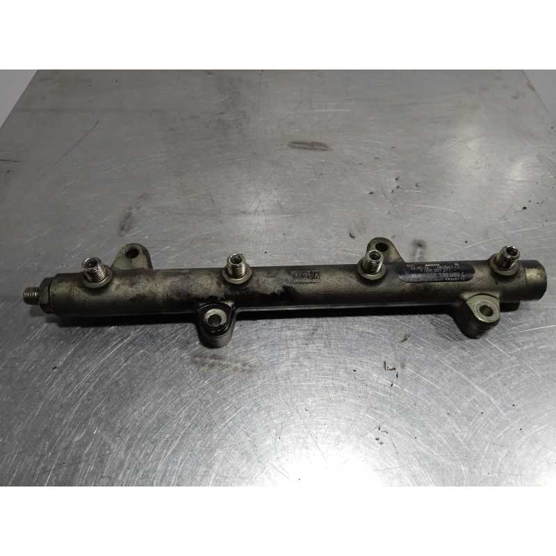 RAMPA INYECTORA 057130089C 