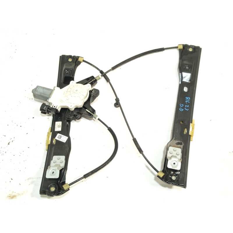 ELEVALUNAS DELANTERO DERECHO BM51A23200BD 