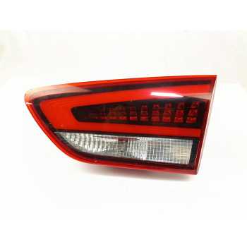 PILOTO TRASERO DERECHO INTERIOR 92404G4500 