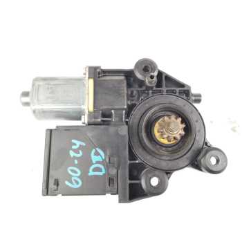 MOTOR ELEVALUNAS DELANTERO DERECHO 0130822478 
