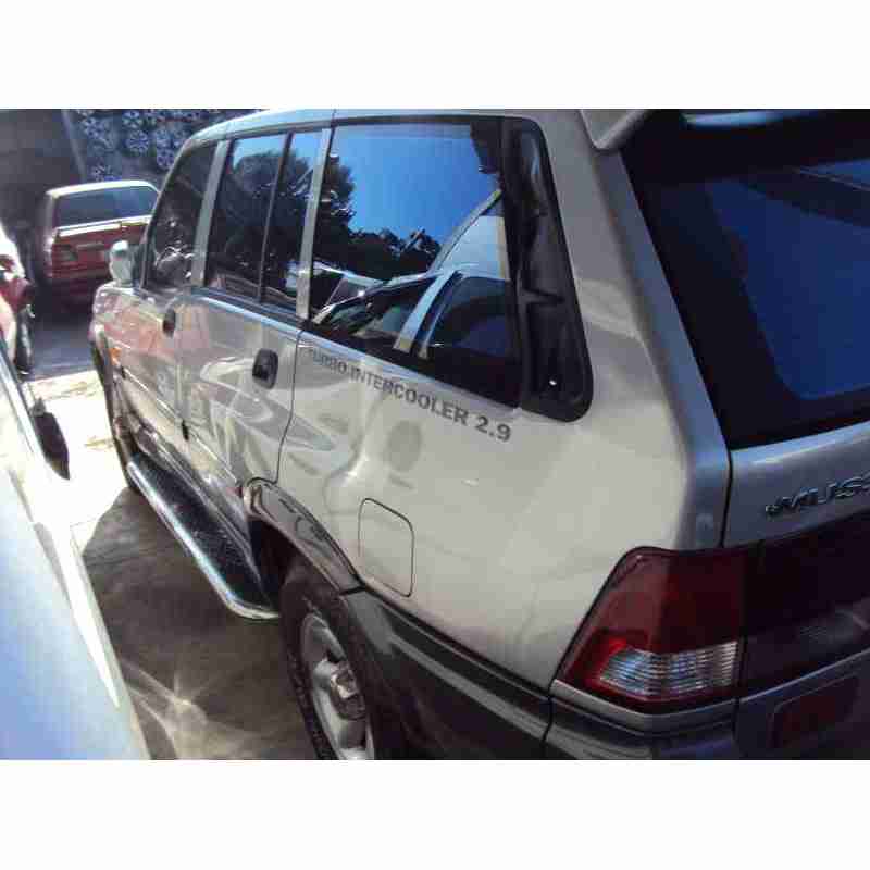 ssangyong musso del año 2001