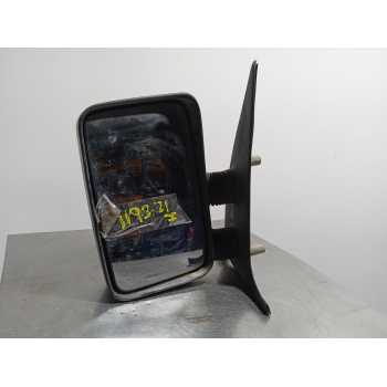 RETROVISOR IZQUIERDO 