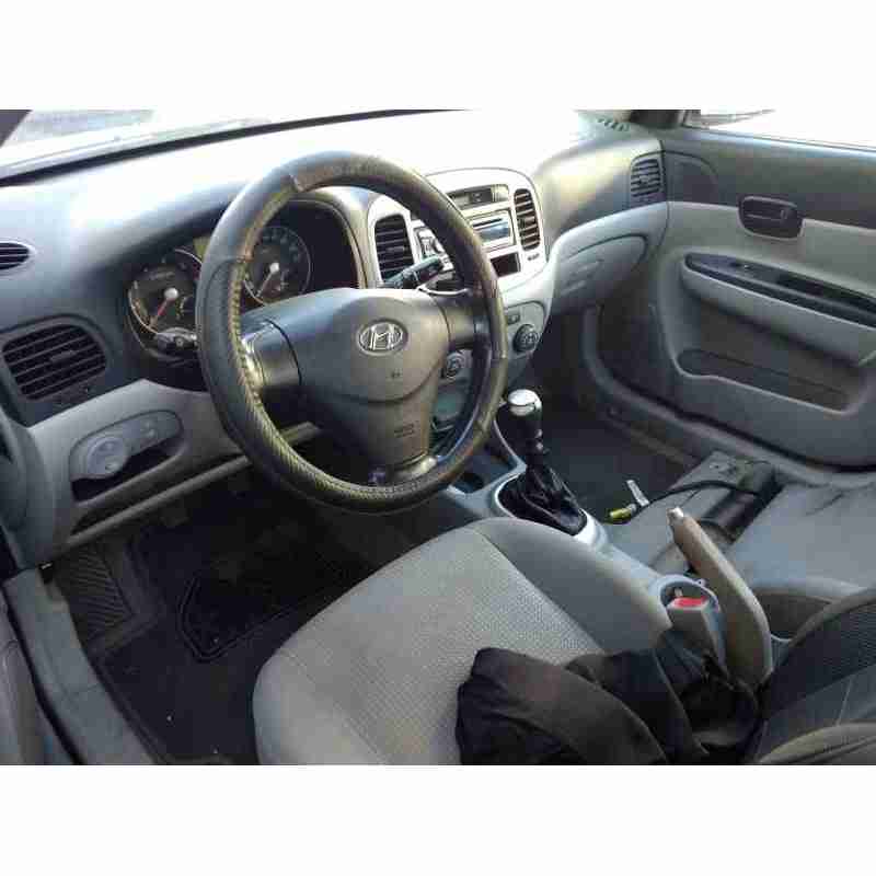 hyundai accent (mc) del año 2008