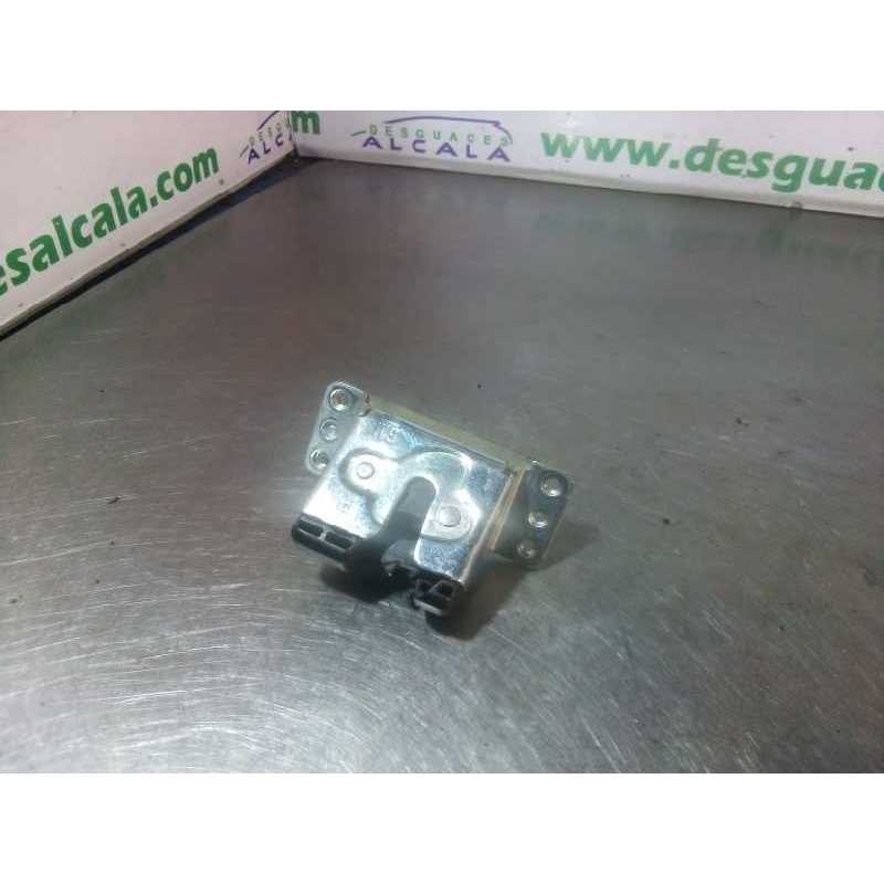 CERRADURA MALETERO / PORTON 