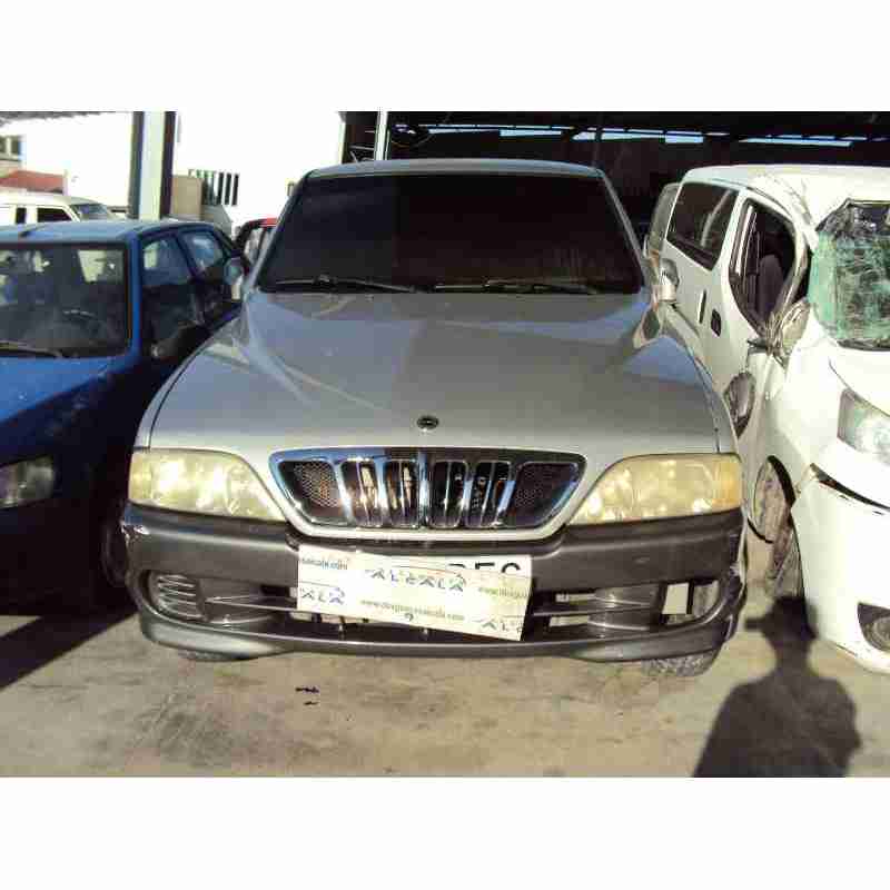 ssangyong musso del año 2001