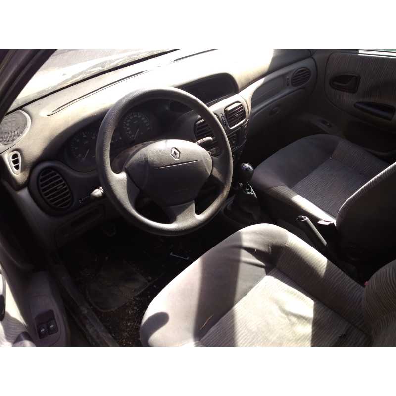 renault megane i fase 2 classic (la..) del año 2001