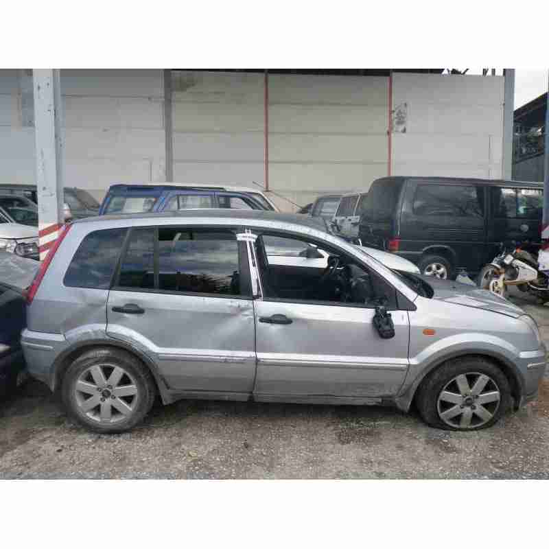 ford fusion (cbk) del año 2004