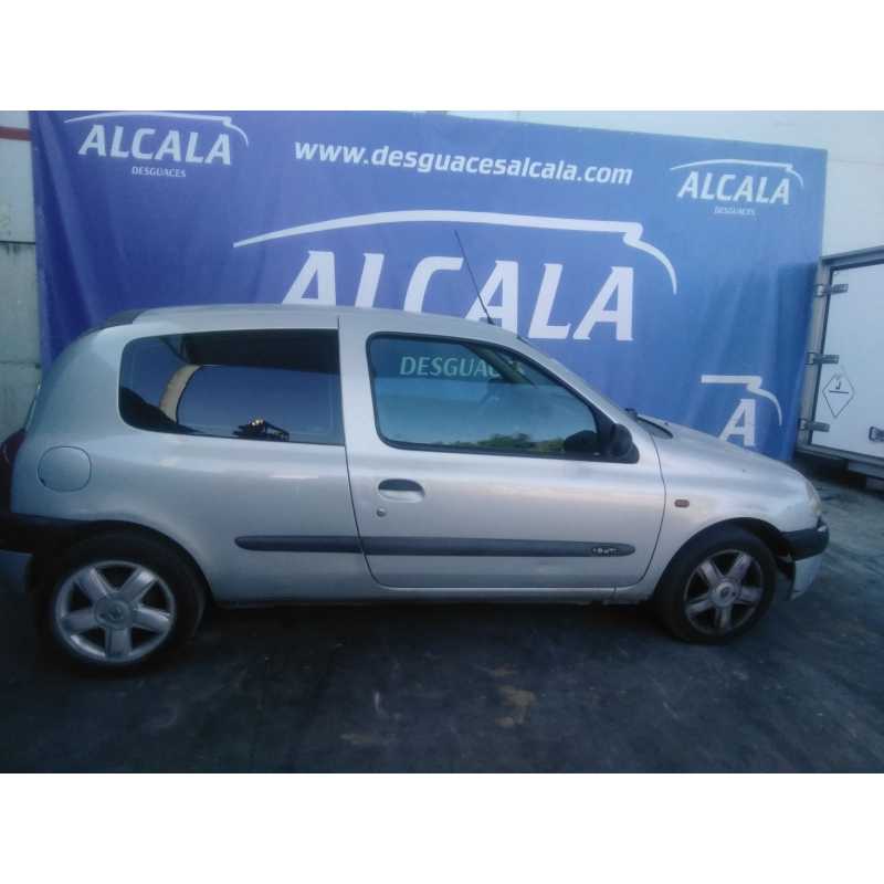 renault clio ii (bb_, cb_) del año 2001