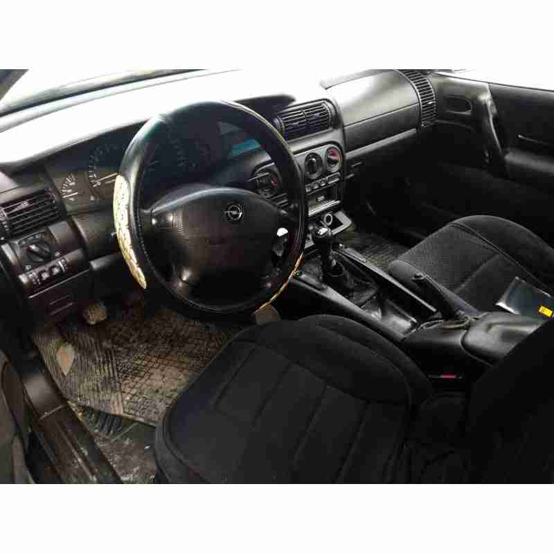 opel omega b del año 1999