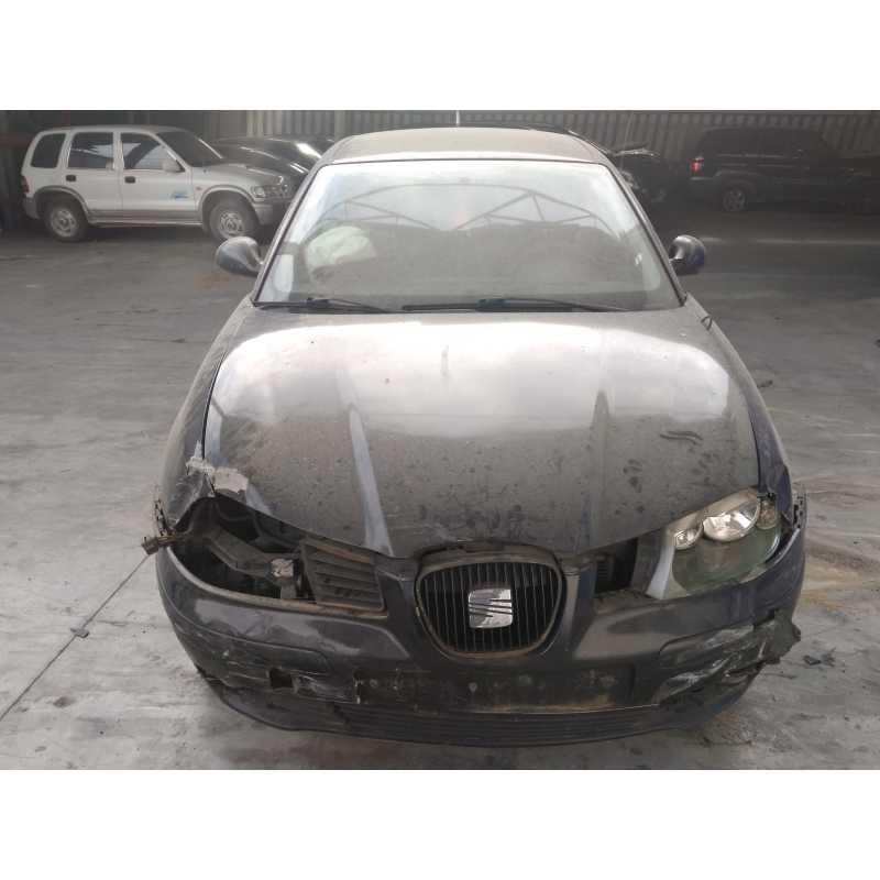 seat ibiza (6l1) del año 2003