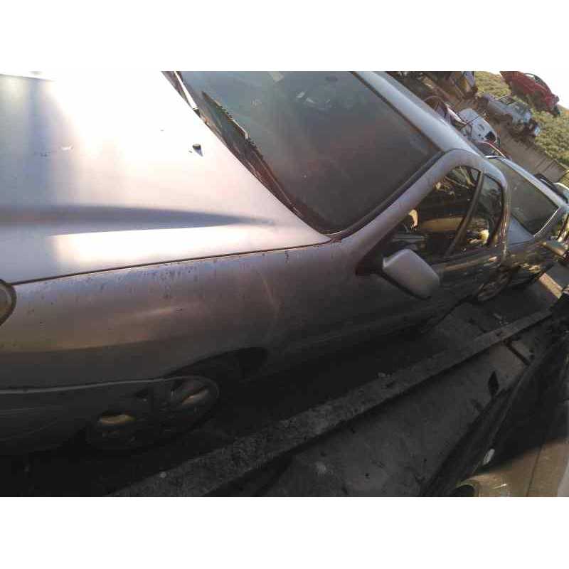 citroën xsara berlina del año 2002