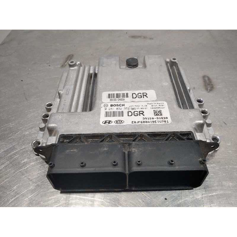 CENTRALITA MOTOR UCE 391552A930 0281032352 1039S95137