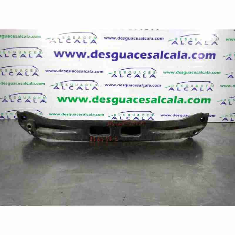 TRAVIESA DELANTERA 