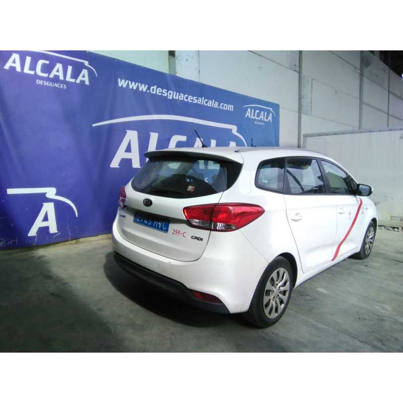 kia carens ( ) del año 2013