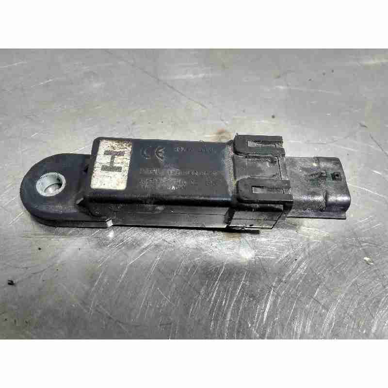 SENSOR PRESION 407401LL0A 4 PINES 