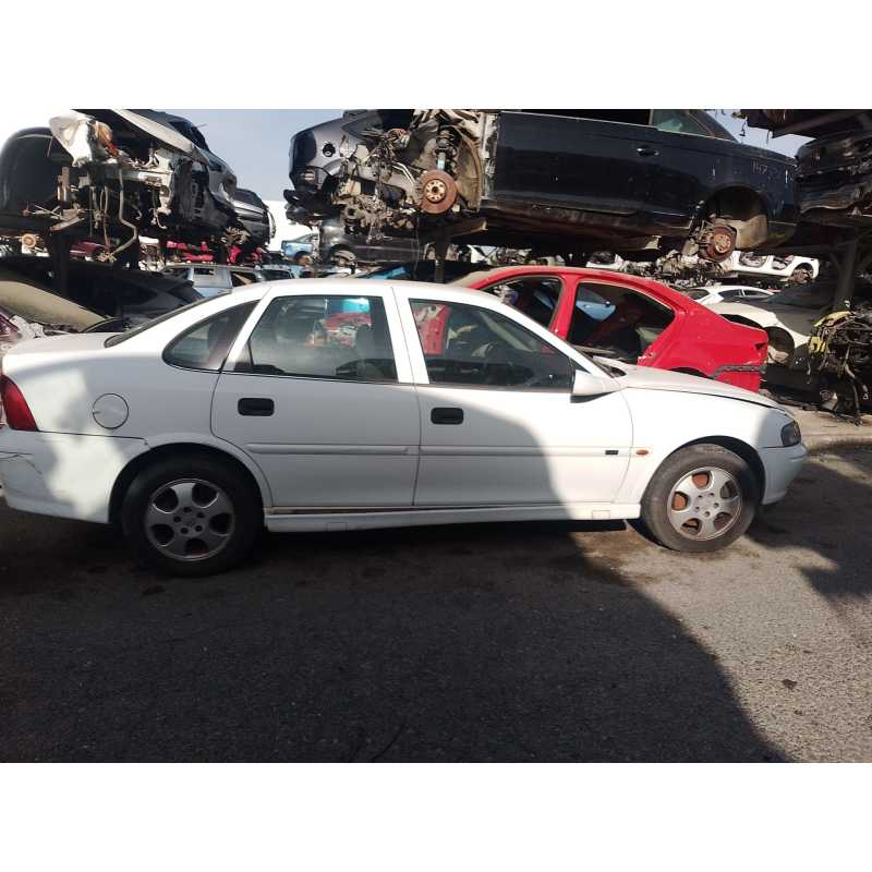 opel vectra b (j96) del año 2000