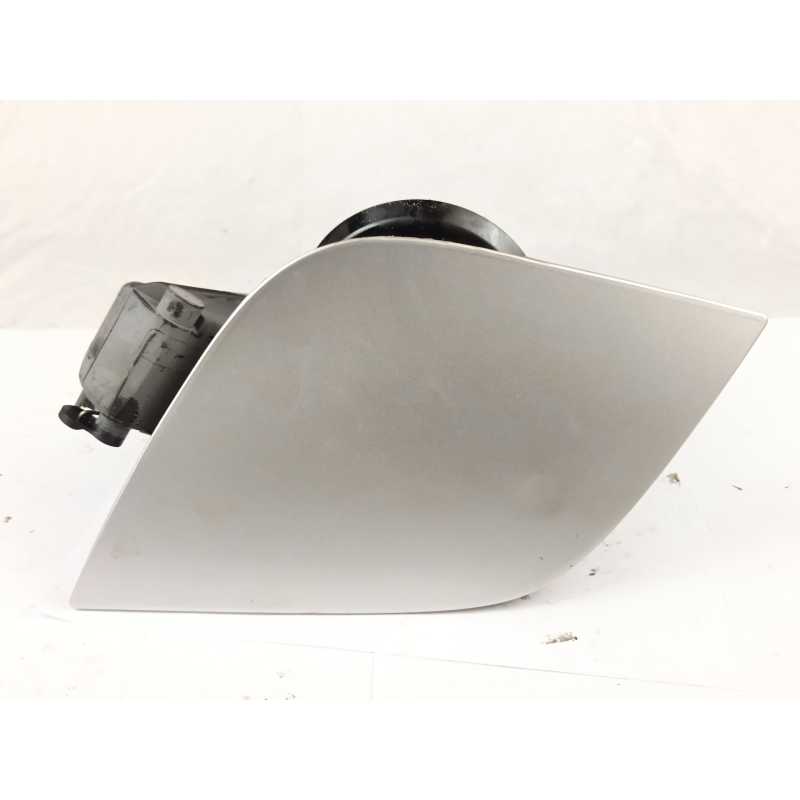 TAPA EXTERIOR COMBUSTIBLE BM51A405A02AC 