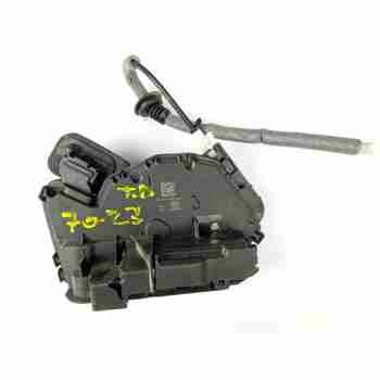 CERRADURA PUERTA TRASERA DERECHA 5TA839016E 