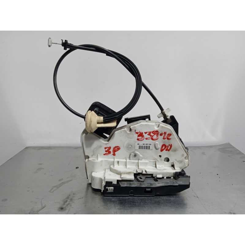 CERRADURA PUERTA DELANTERA DERECHA 5K1837016 
