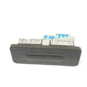 PULSADOR MALETERO / PORTON 906069264R 