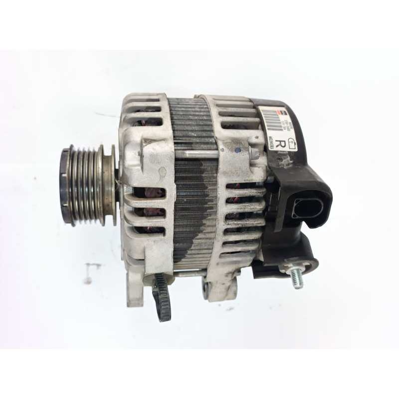 ALTERNADOR 373002A900 