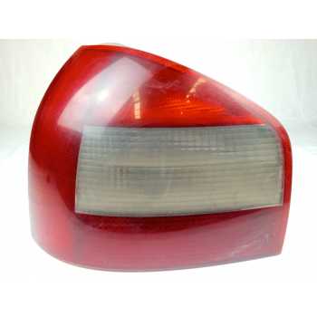 PILOTO TRASERO IZQUIERDO 8L0945095A 