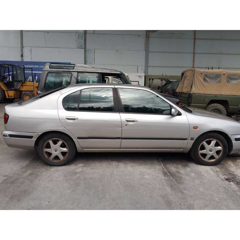 nissan primera (p11) del año 1999