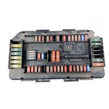 CAJA RELES / FUSIBLES 922487903 