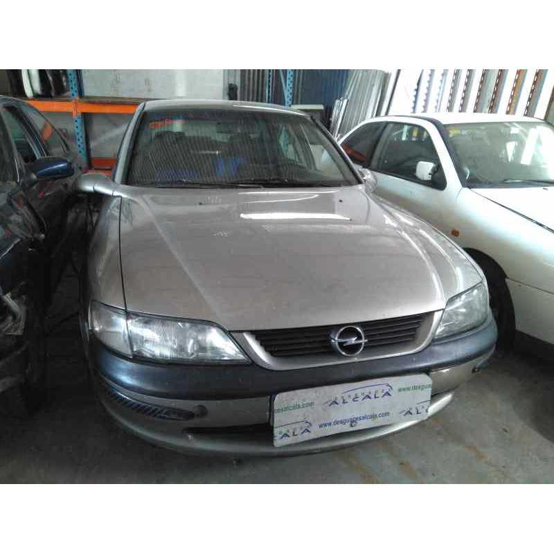 opel vectra b berlina del año 1997
