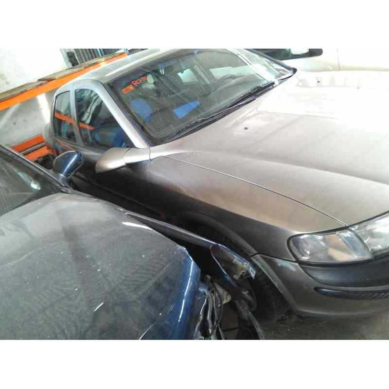 opel vectra b berlina del año 1997