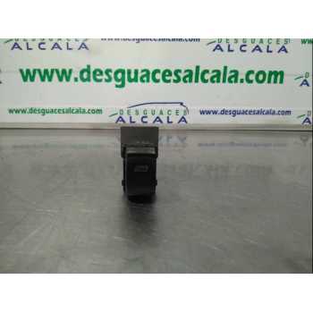 MANDO ELEVALUNAS DELANTERO DERECHO 4B0959855 8 PINES 
