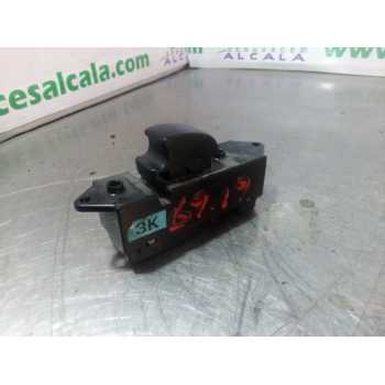 MANDO ELEVALUNAS TRASERO IZQUIERDO 8608A184 8 PINES 