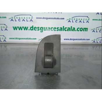 MANDO ELEVALUNAS TRASERO DERECHO 4B0959855 8 PINES 