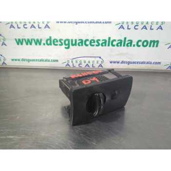 MANDO LUCES 04052711 1S7T13A024 