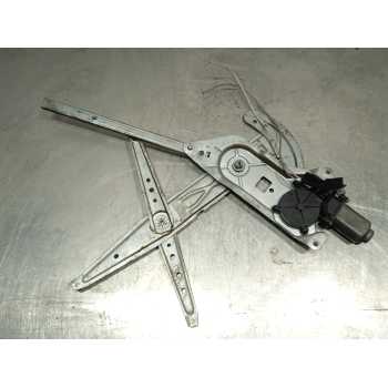 ELEVALUNAS DELANTERO DERECHO 400664T3 