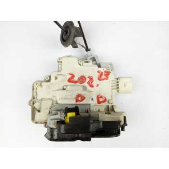 CERRADURA PUERTA DELANTERA DERECHA 8E1837016AA 