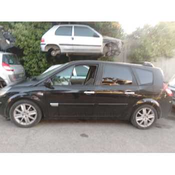 RENAULT GRAND SCÉNIC II (JM0/1_) de desguace