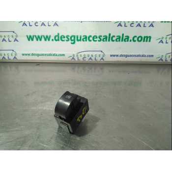 MANDO ELEVALUNAS DELANTERO DERECHO 25411JY00A 6 PINES 