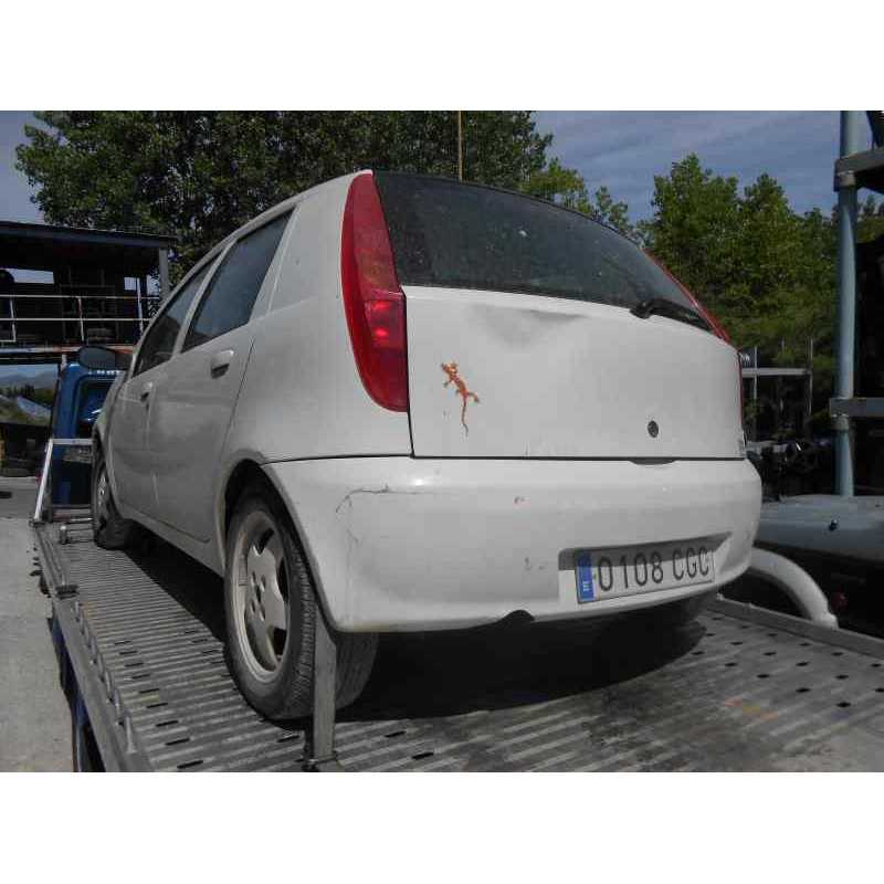 fiat punto berlina (188) del año 2003