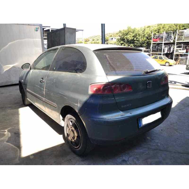 seat ibiza (6l1) del año 2002
