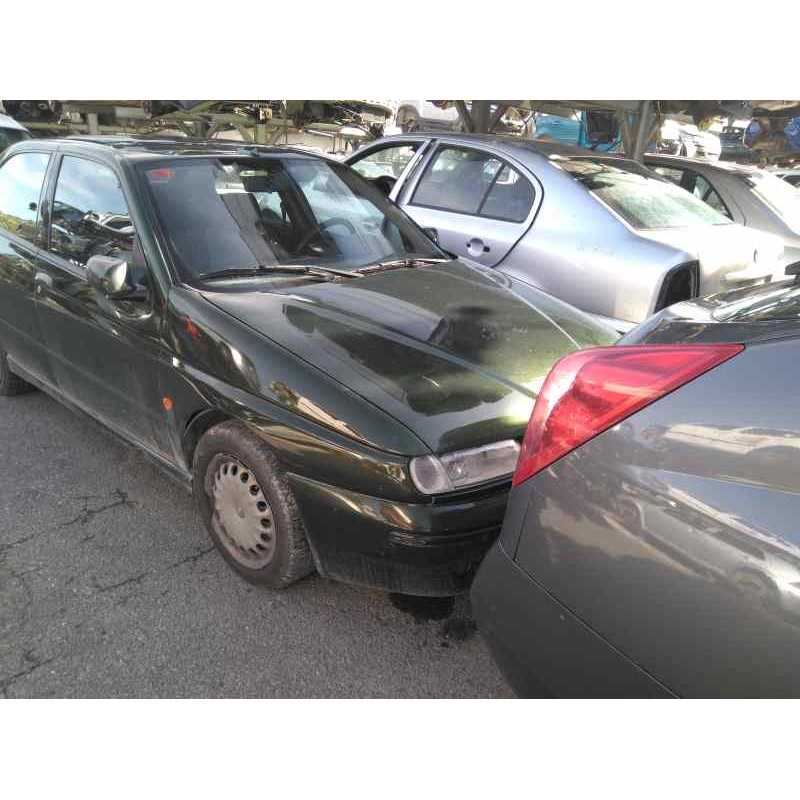 alfa romeo 146 del año 1999