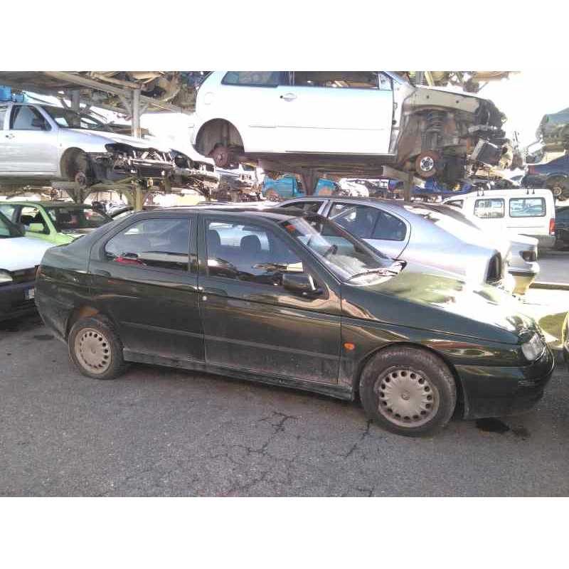 alfa romeo 146 del año 1999