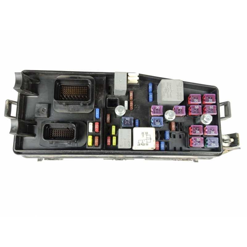 CAJA RELES / FUSIBLES 919504D050 