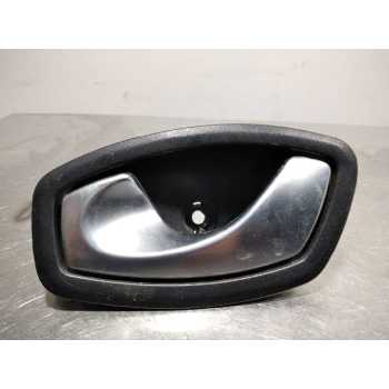 MANETA INTERIOR DELANTERA IZQUIERDA 826730001R 