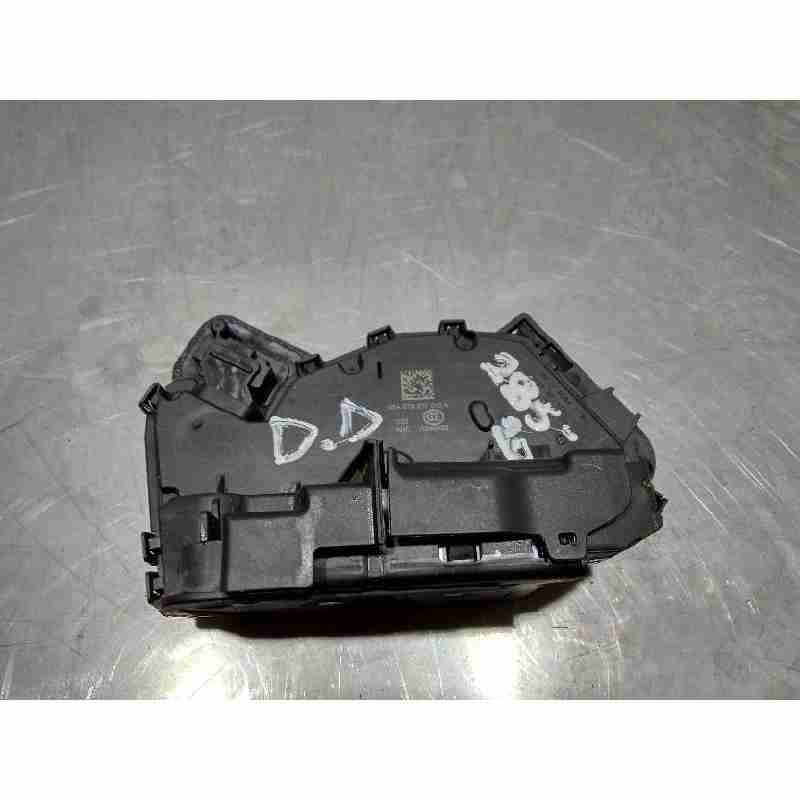 CERRADURA PUERTA DELANTERA DERECHA 5TB837016C 