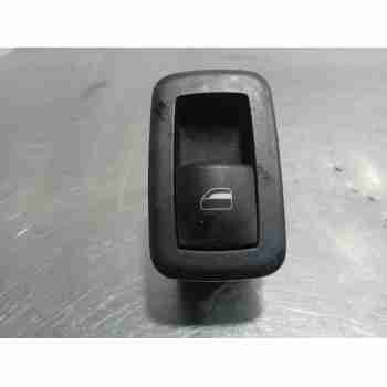 MANDO ELEVALUNAS TRASERO IZQUIERDO 04602531AA 