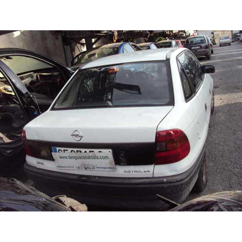 opel astra f berlina del año 1994